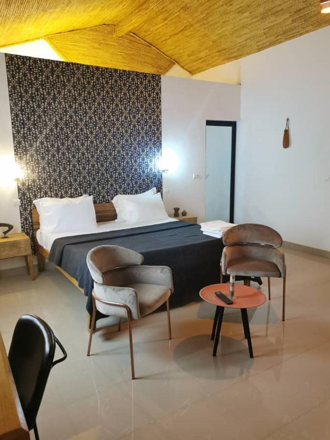 La Fandenoise Bed & Breakfast Thies Exterior foto