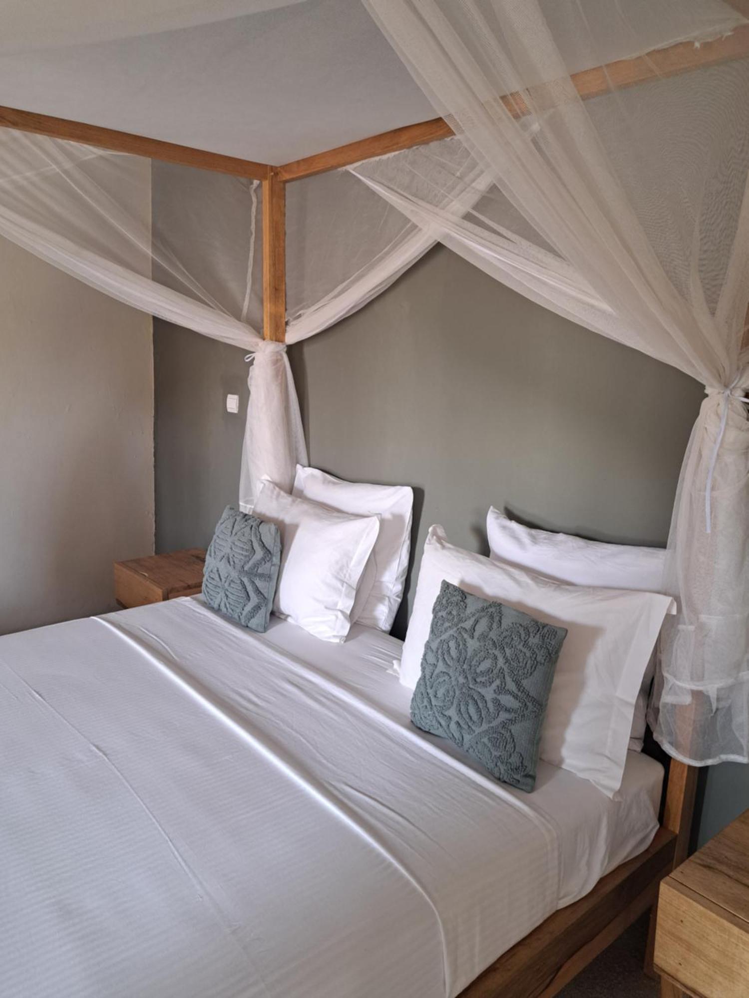 La Fandenoise Bed & Breakfast Thies Exterior foto
