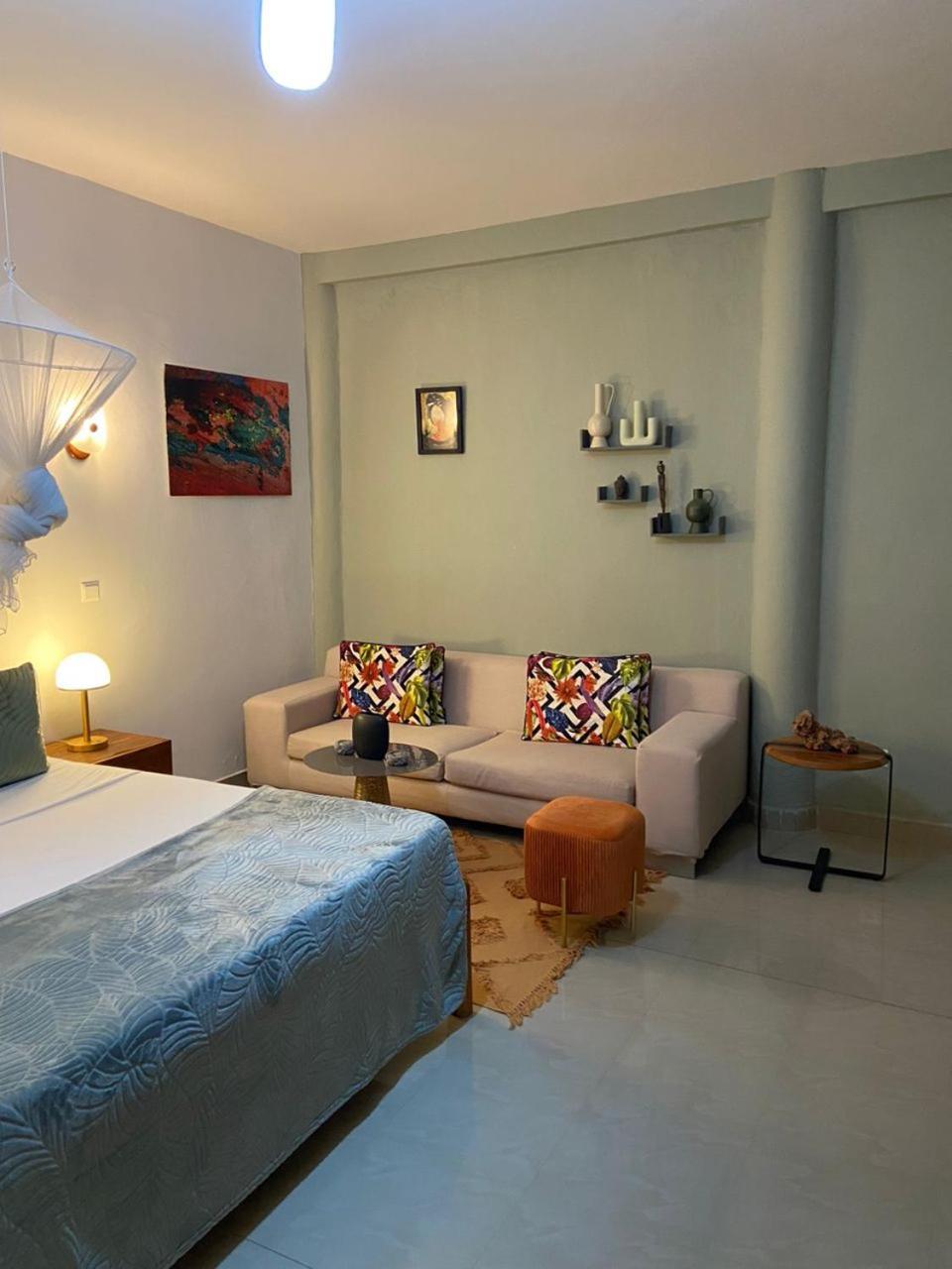 La Fandenoise Bed & Breakfast Thies Exterior foto